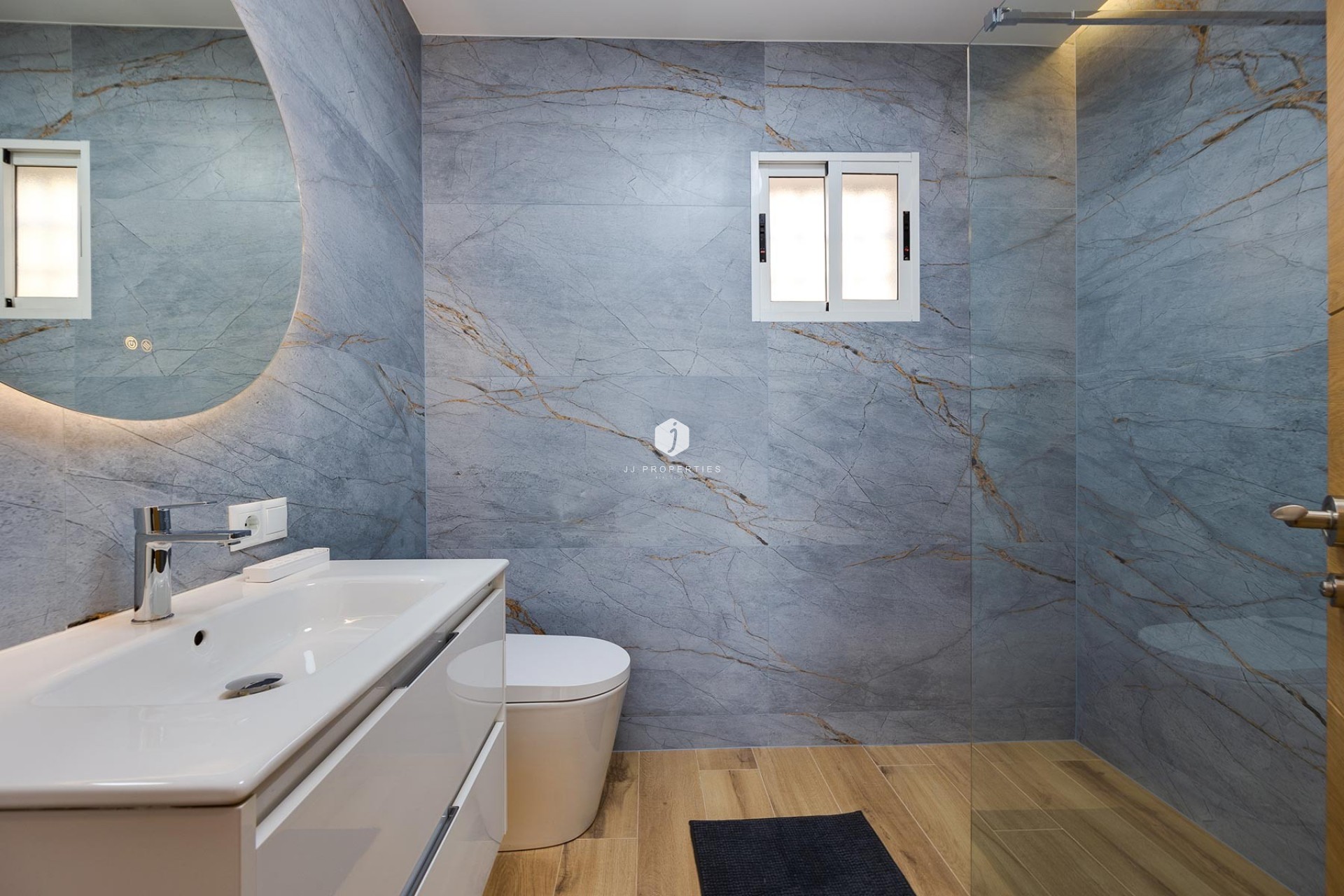 Tweedehands - Villa -
Torrevieja - Costa Blanca