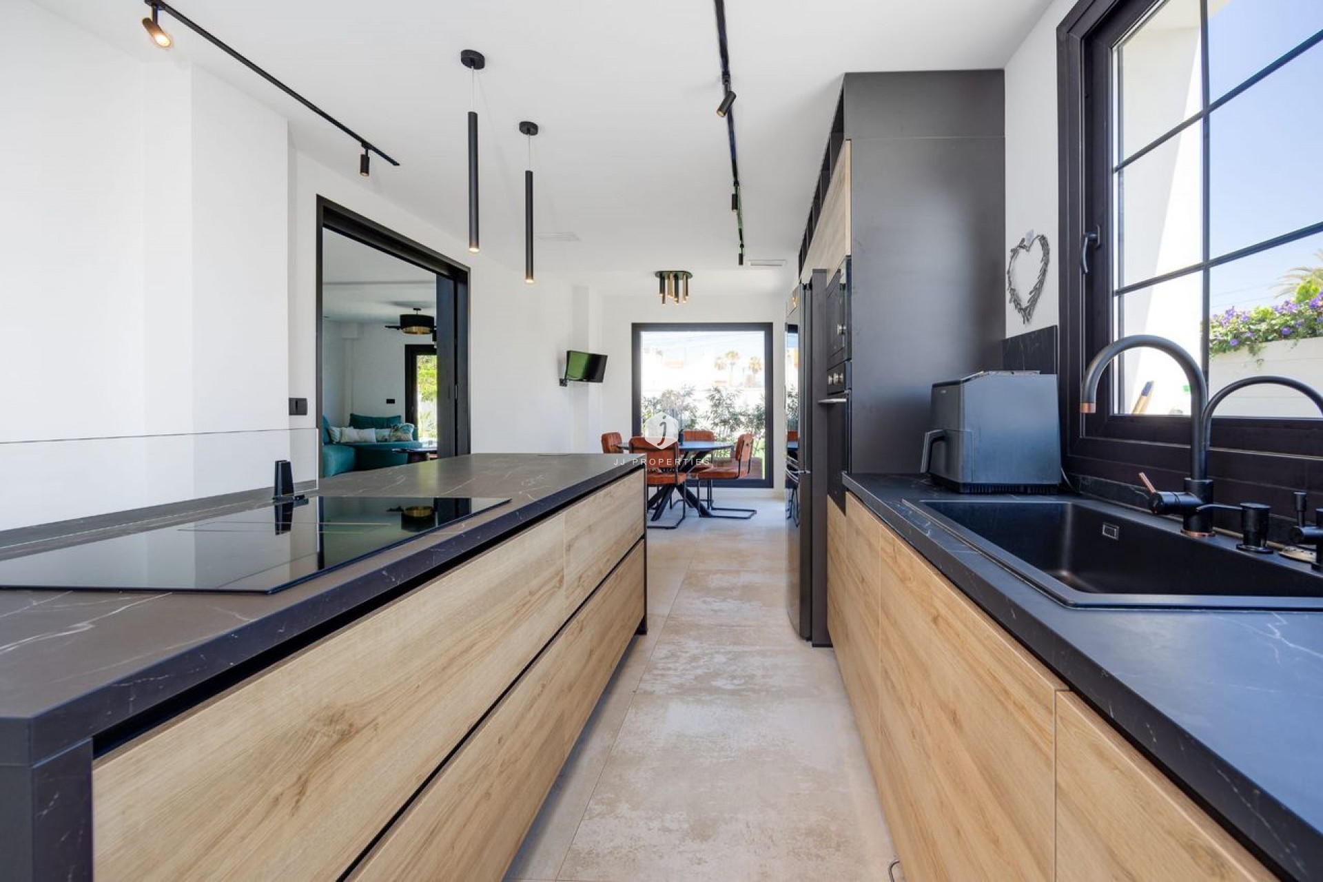 Tweedehands - Villa -
Torrevieja - Costa Blanca