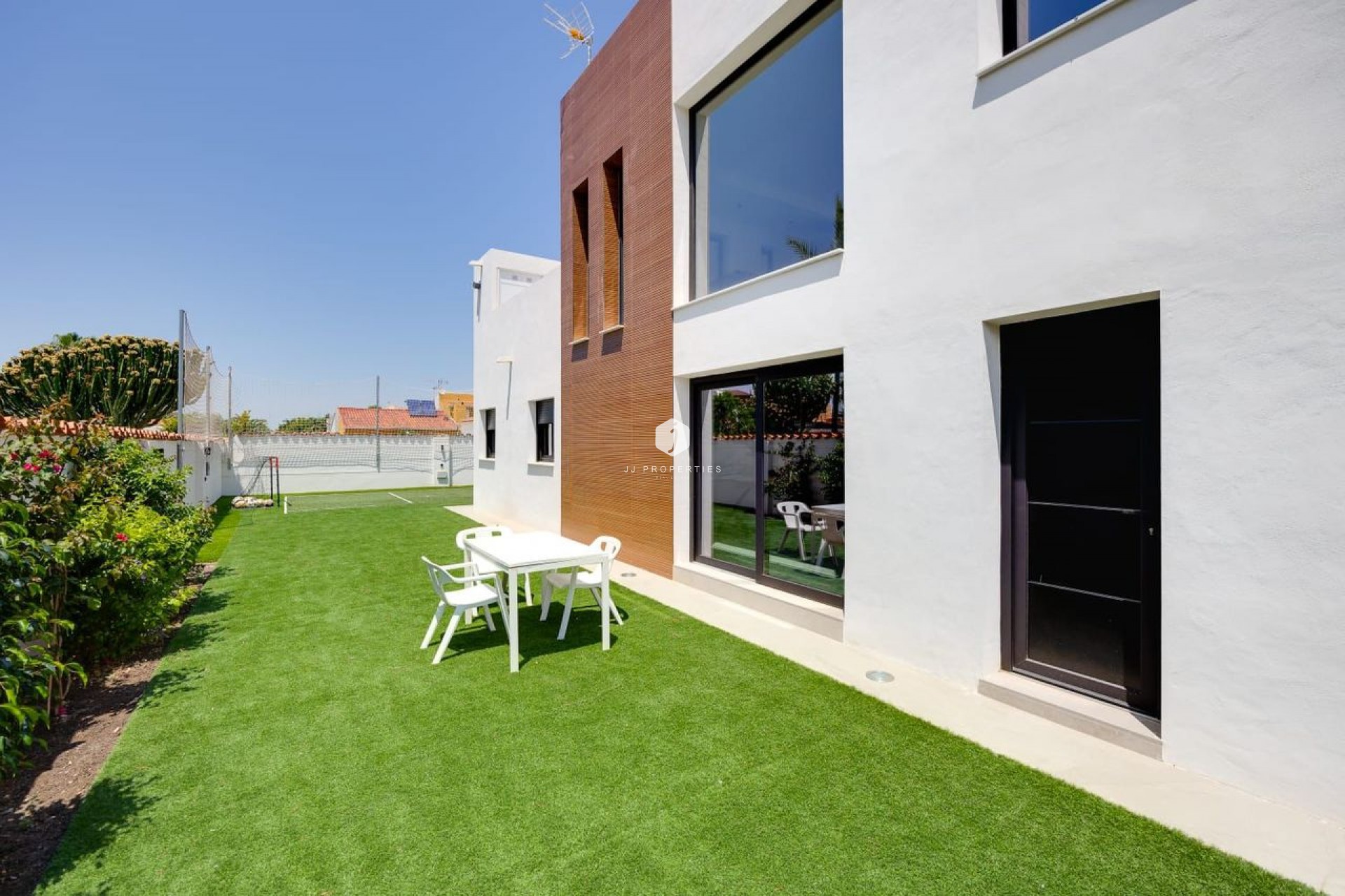 Tweedehands - Villa -
Torrevieja - Costa Blanca