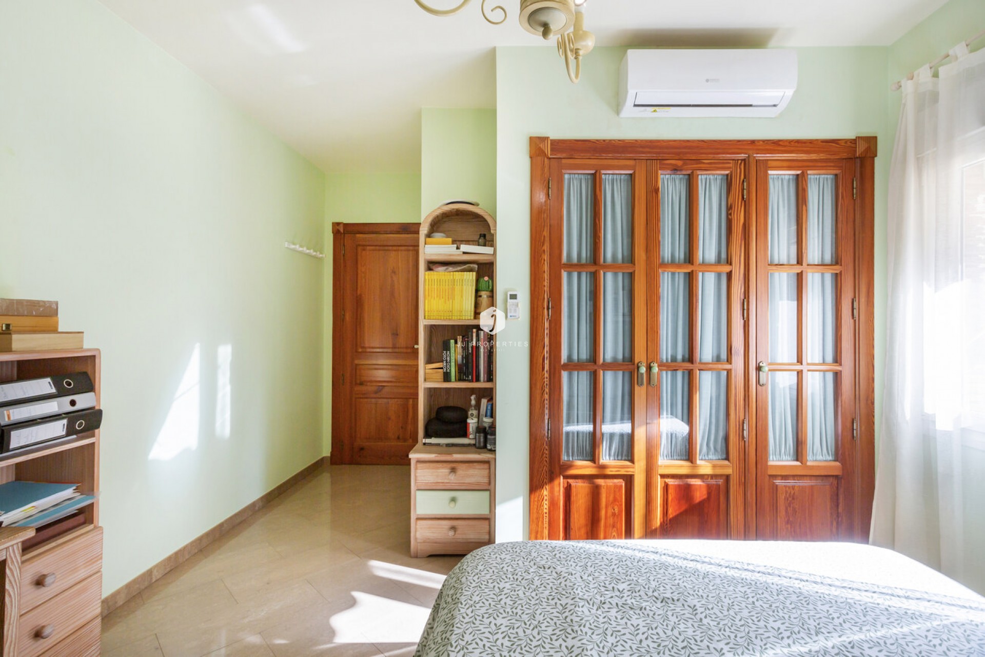 Tweedehands - Villa -
Torrevieja - Costa Blanca