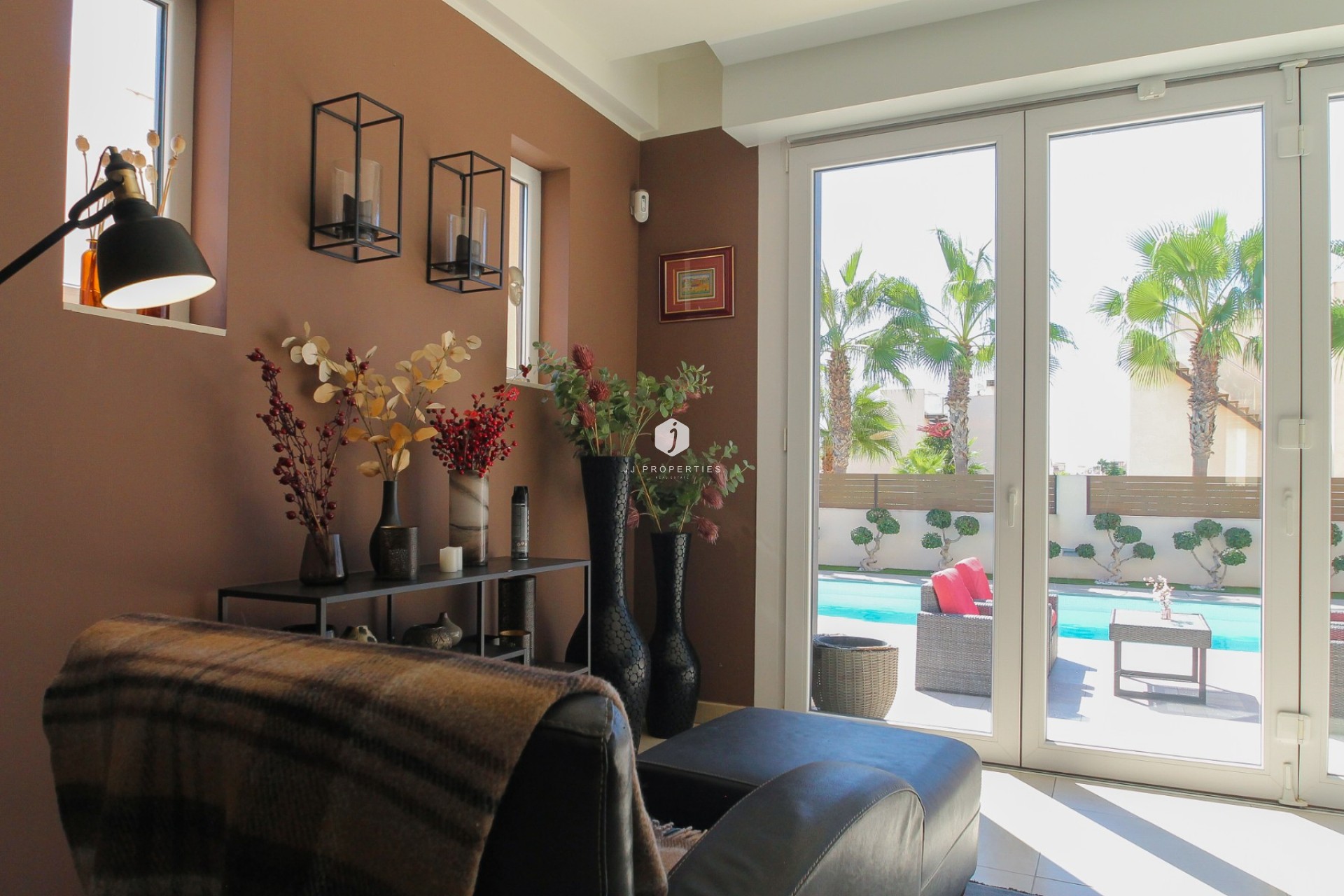 Tweedehands - Villa -
Torrevieja - Costa Blanca