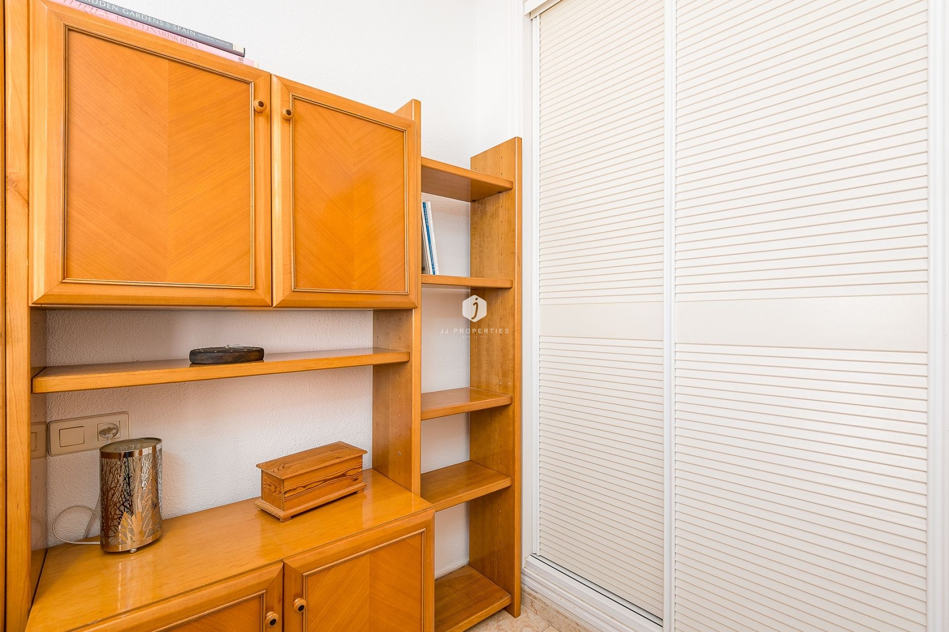 Tweedehands - Villa -
Torrevieja - Costa Blanca