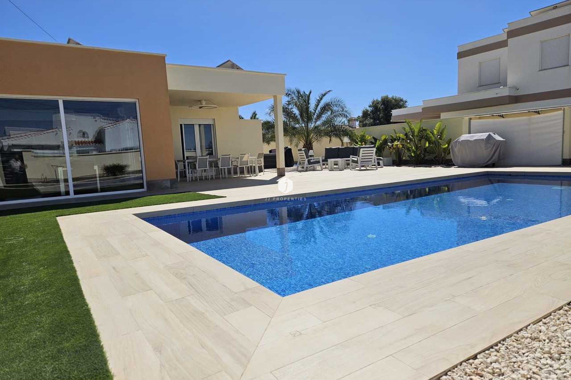 Tweedehands - Villa -
Torrevieja - Costa Blanca