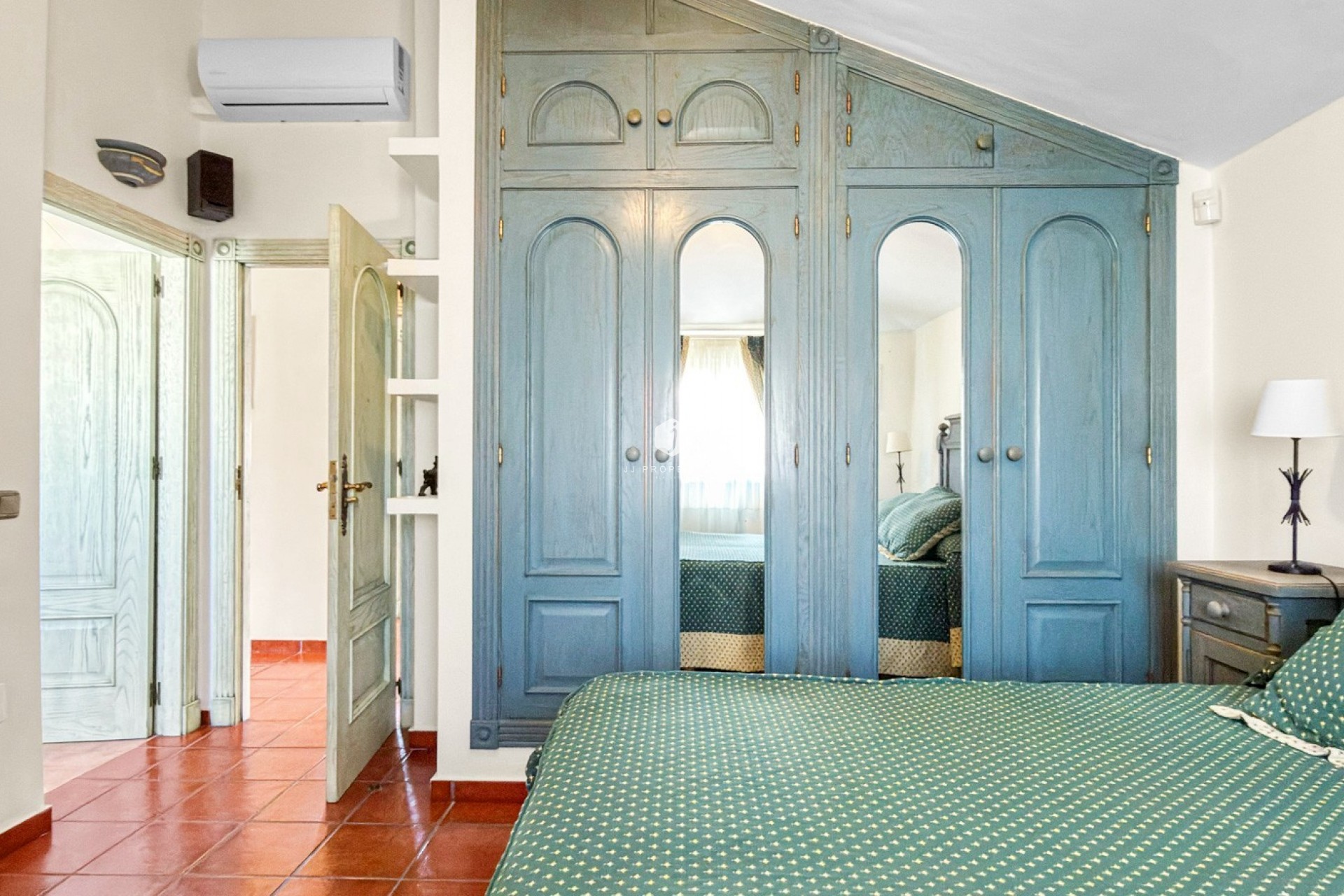 Tweedehands - Villa -
Torrevieja - Costa Blanca