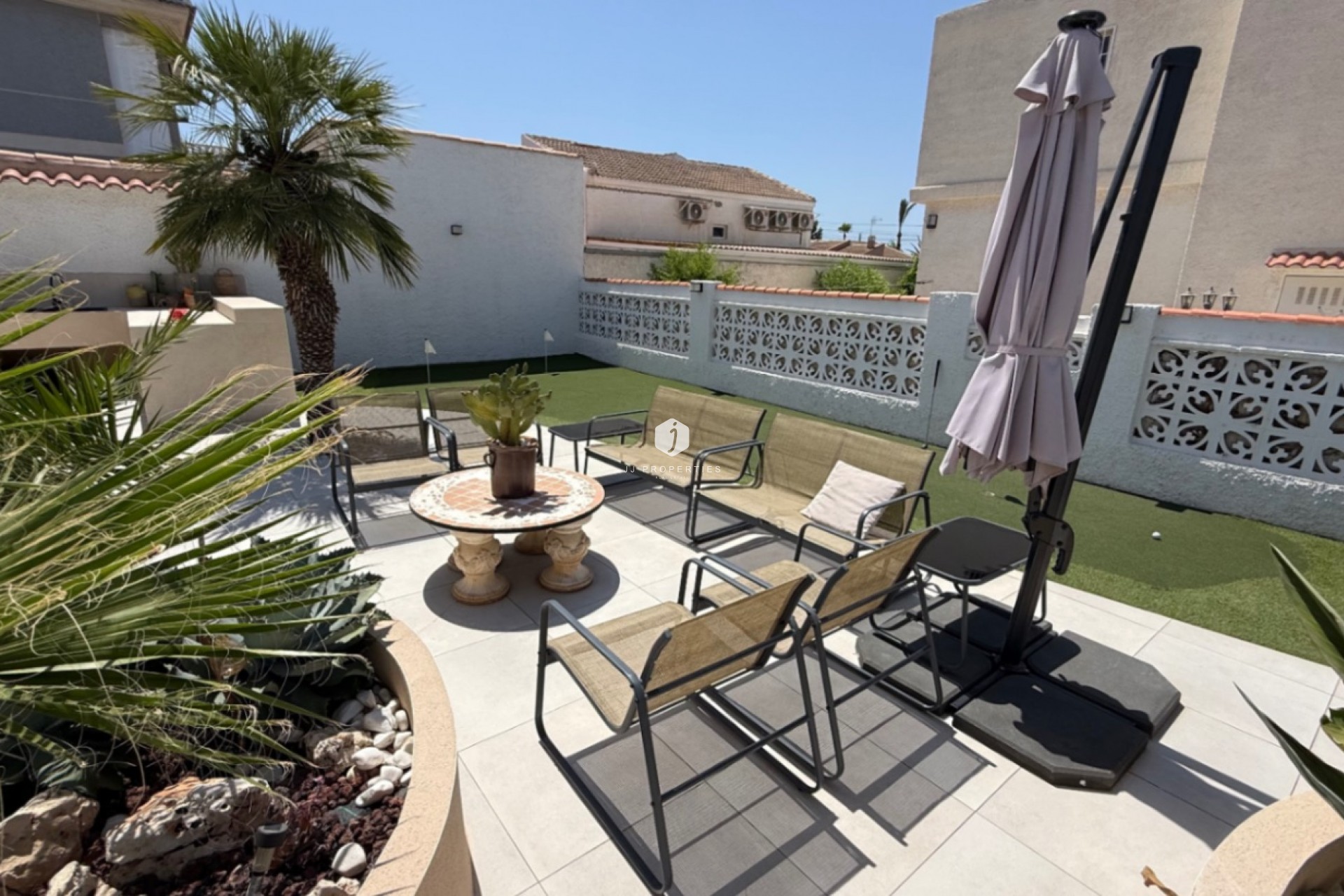 Tweedehands - Villa -
Torrevieja - Costa Blanca