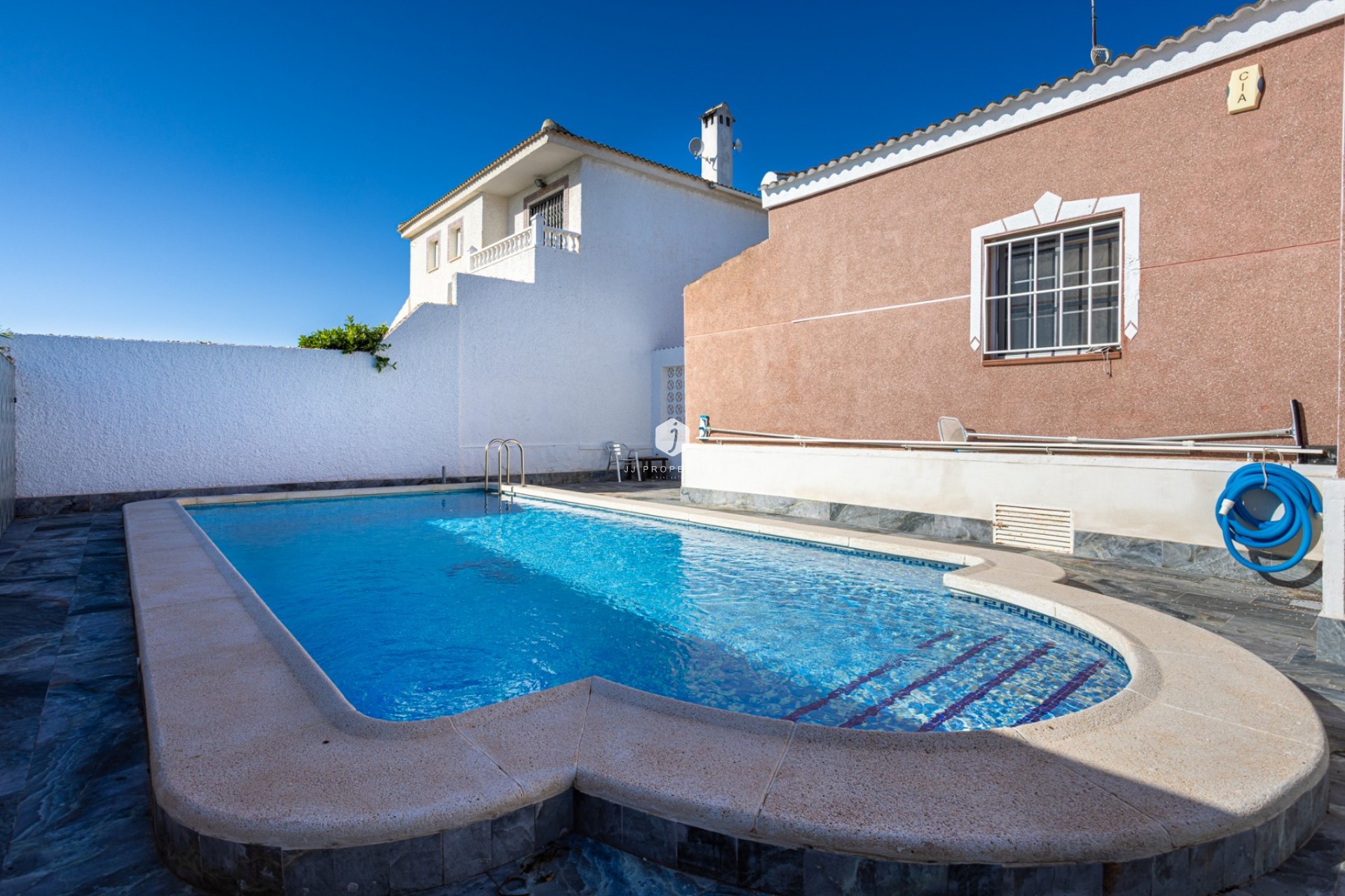 Tweedehands - Villa -
Torrevieja - Costa Blanca
