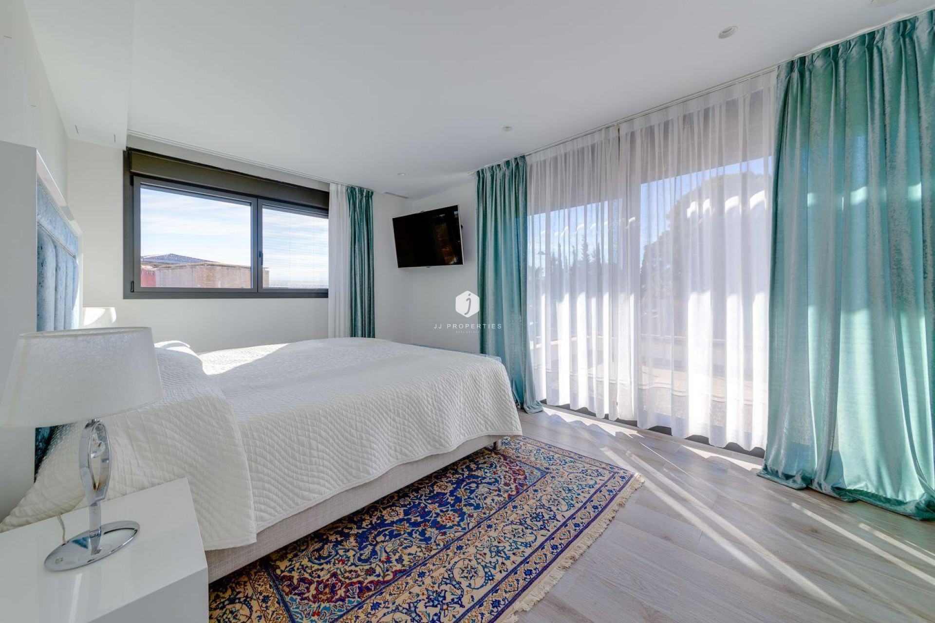 Tweedehands - Villa -
Torrevieja - Costa Blanca