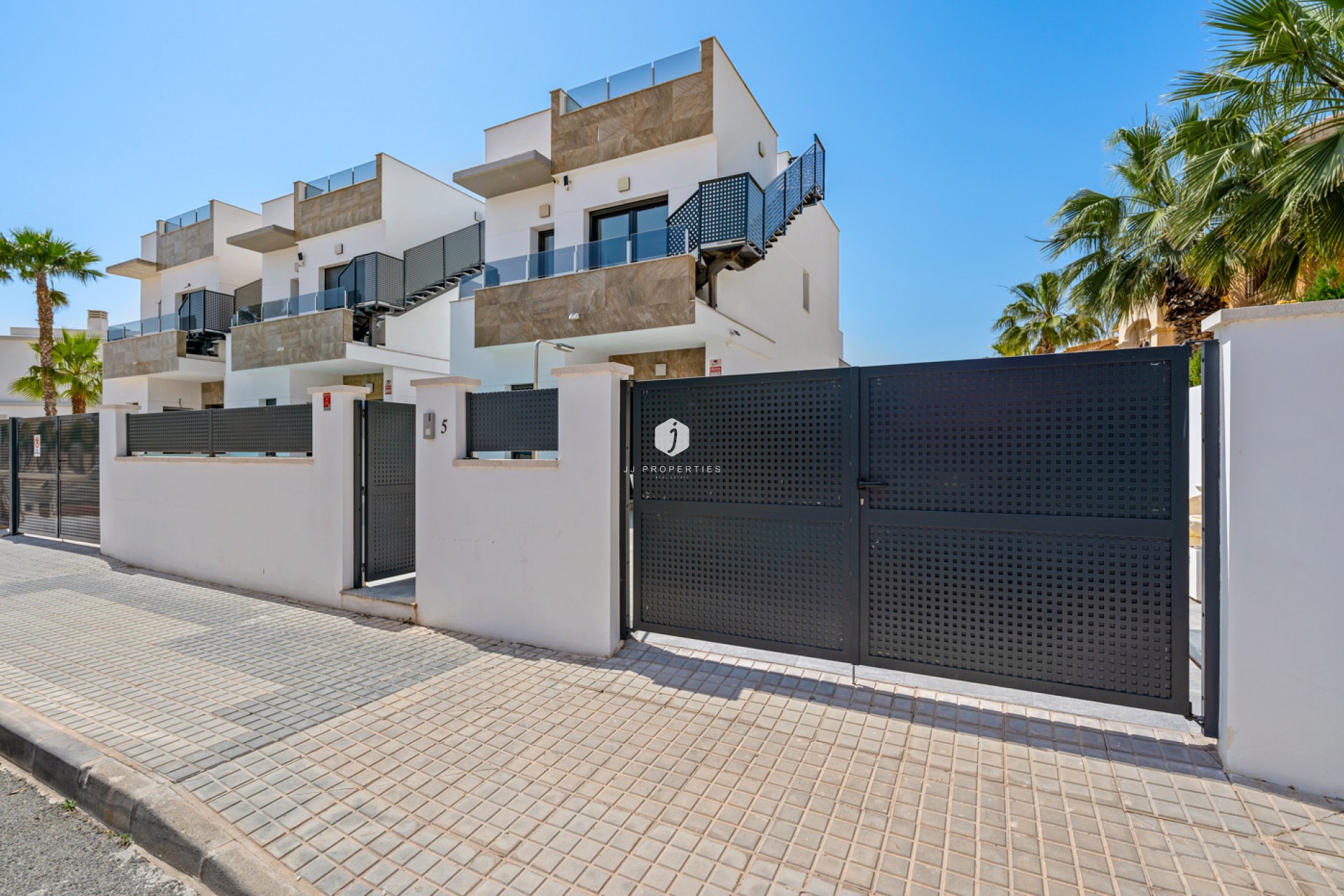 Tweedehands - Villa -
Torrevieja - Costa Blanca