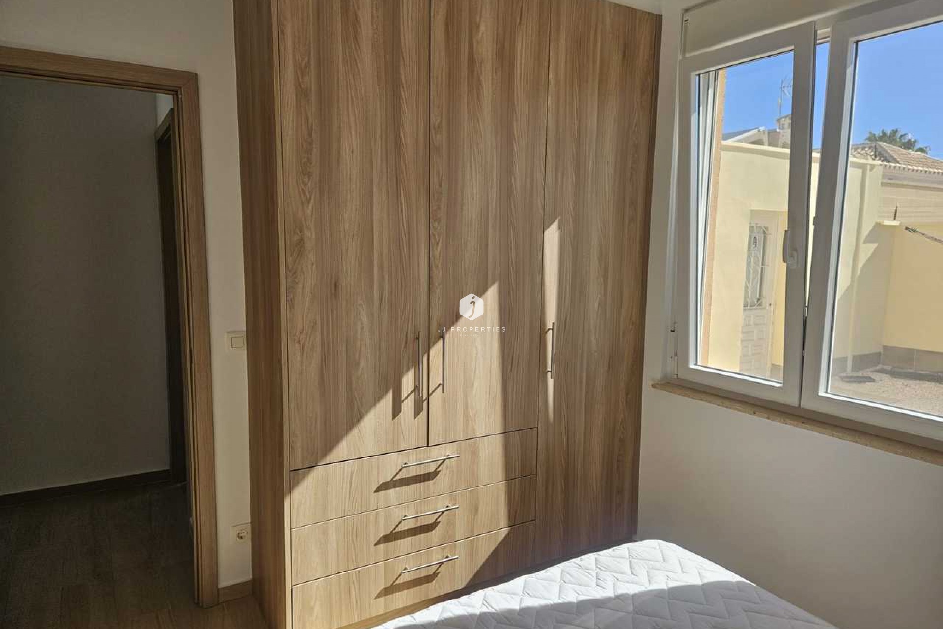Tweedehands - Villa -
Torrevieja - Costa Blanca