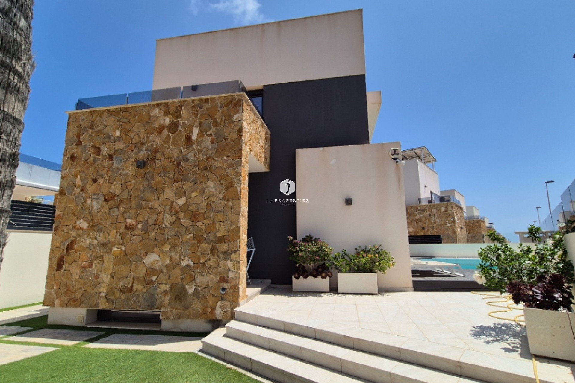 Tweedehands - Villa -
Torrevieja - Costa Blanca