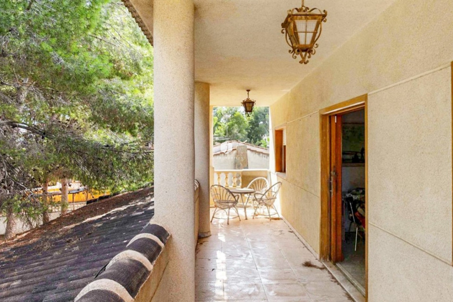 Tweedehands - Villa -
Torrevieja - Costa Blanca