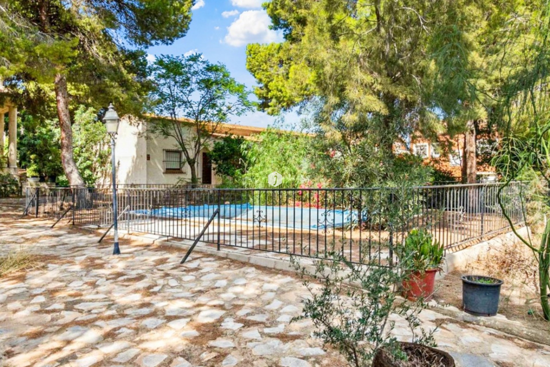 Tweedehands - Villa -
Torrevieja - Costa Blanca