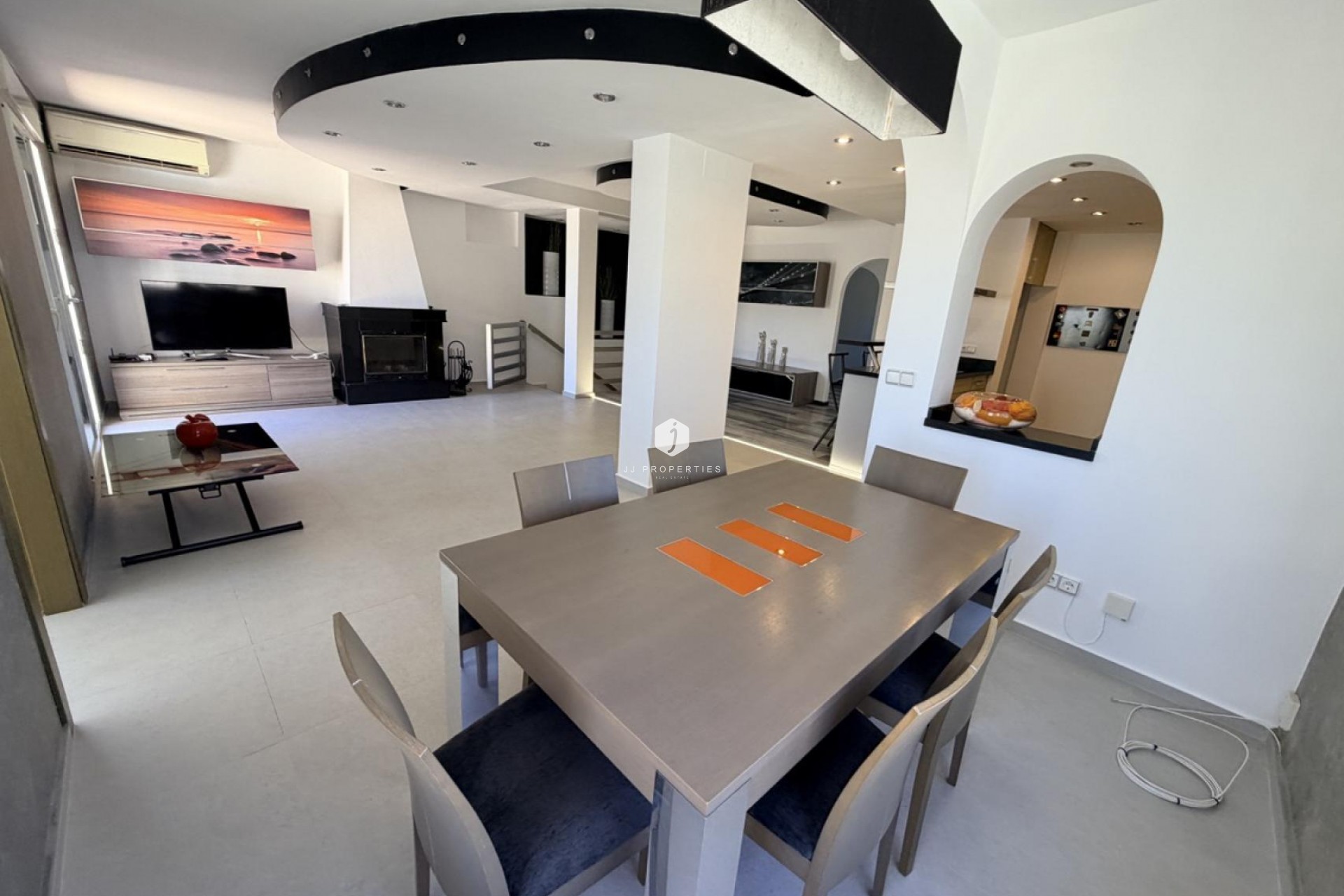 Tweedehands - Villa -
Torrevieja - Costa Blanca