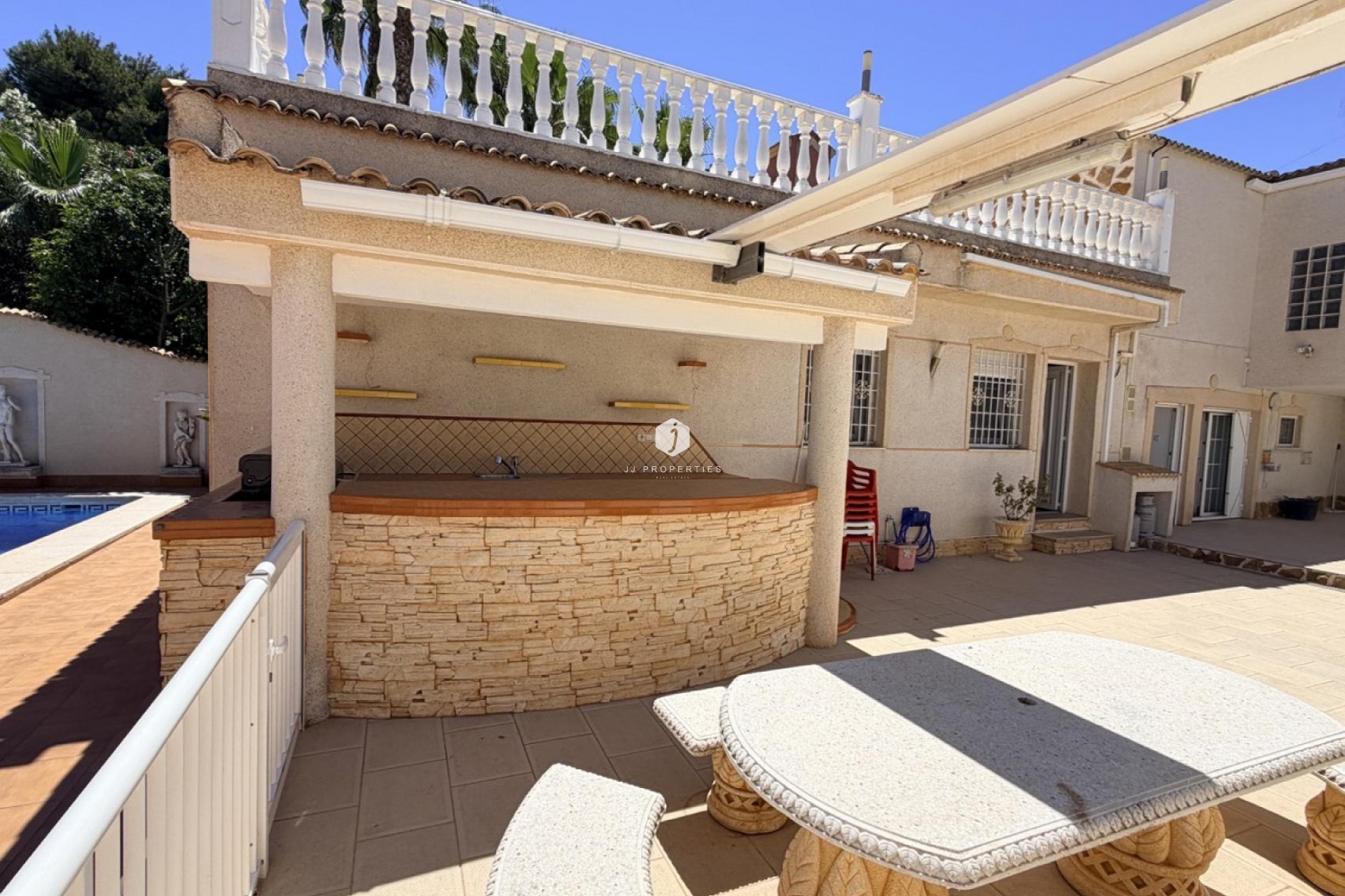 Tweedehands - Villa -
Torrevieja - Costa Blanca