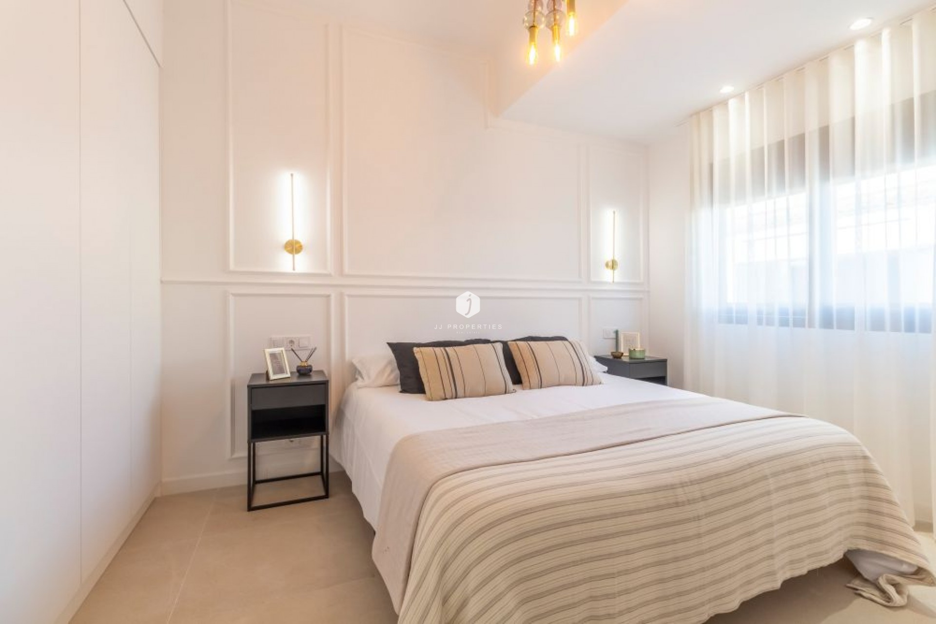 Tweedehands - Villa -
Torrevieja - Costa Blanca