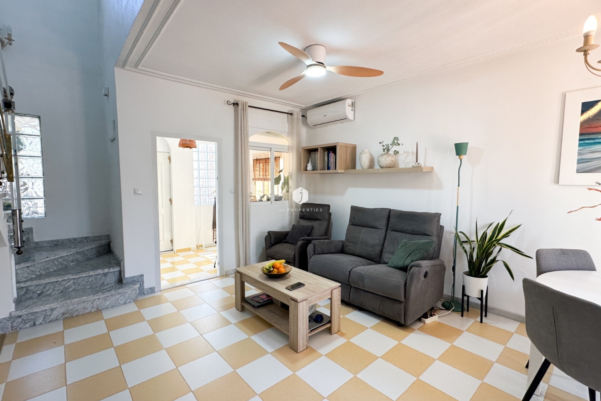 Tweedehands - Villa -
Torrevieja - Costa Blanca