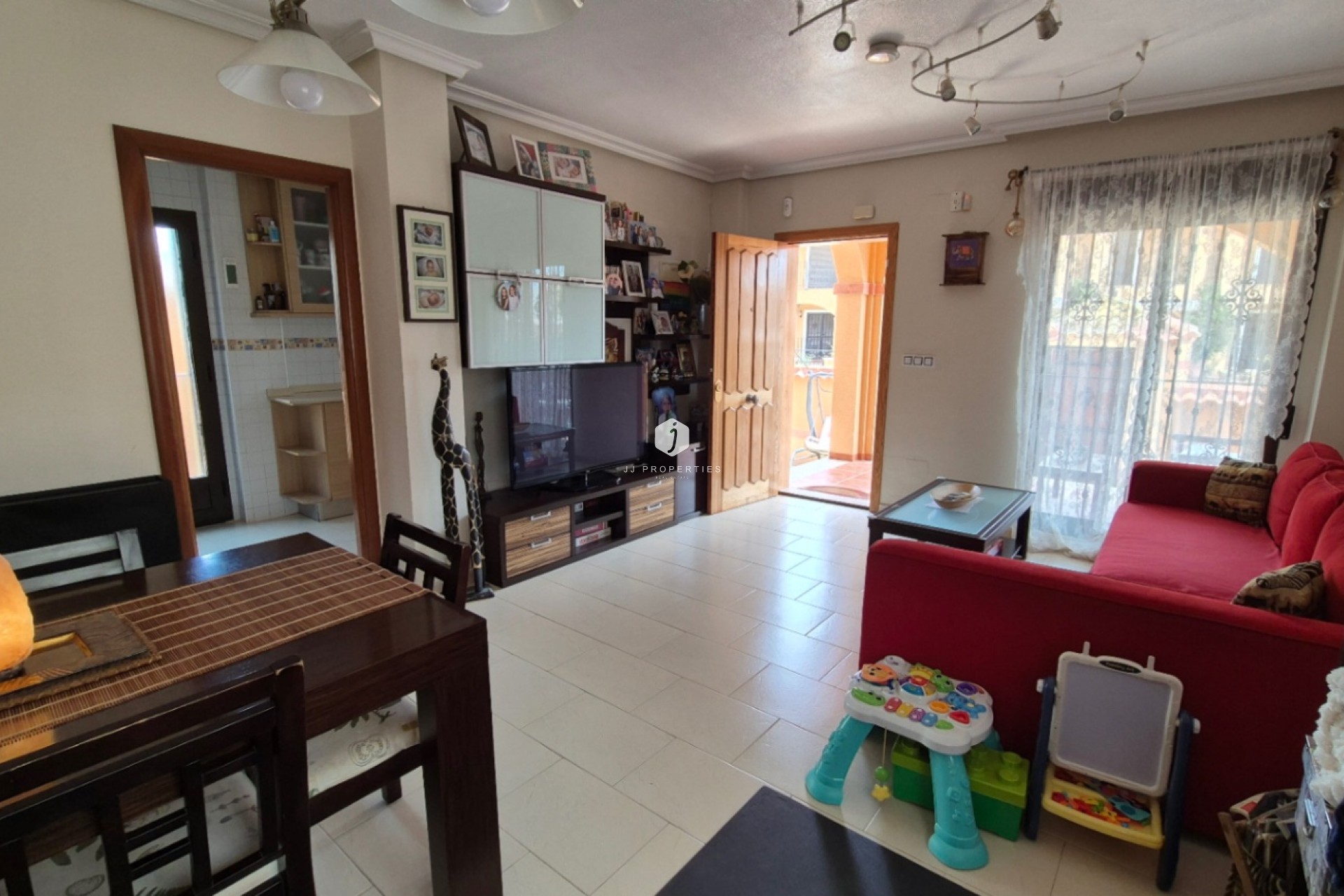 Tweedehands - Villa -
Torrevieja - Costa Blanca