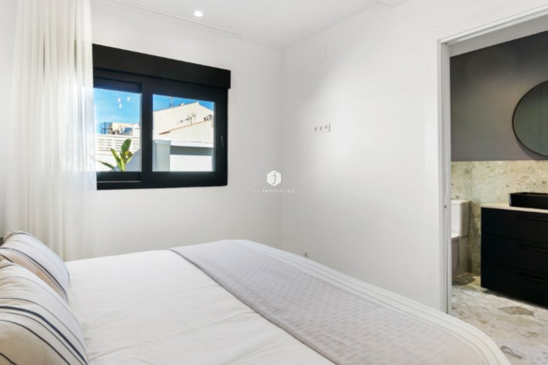 Tweedehands - Villa -
Torrevieja - Costa Blanca