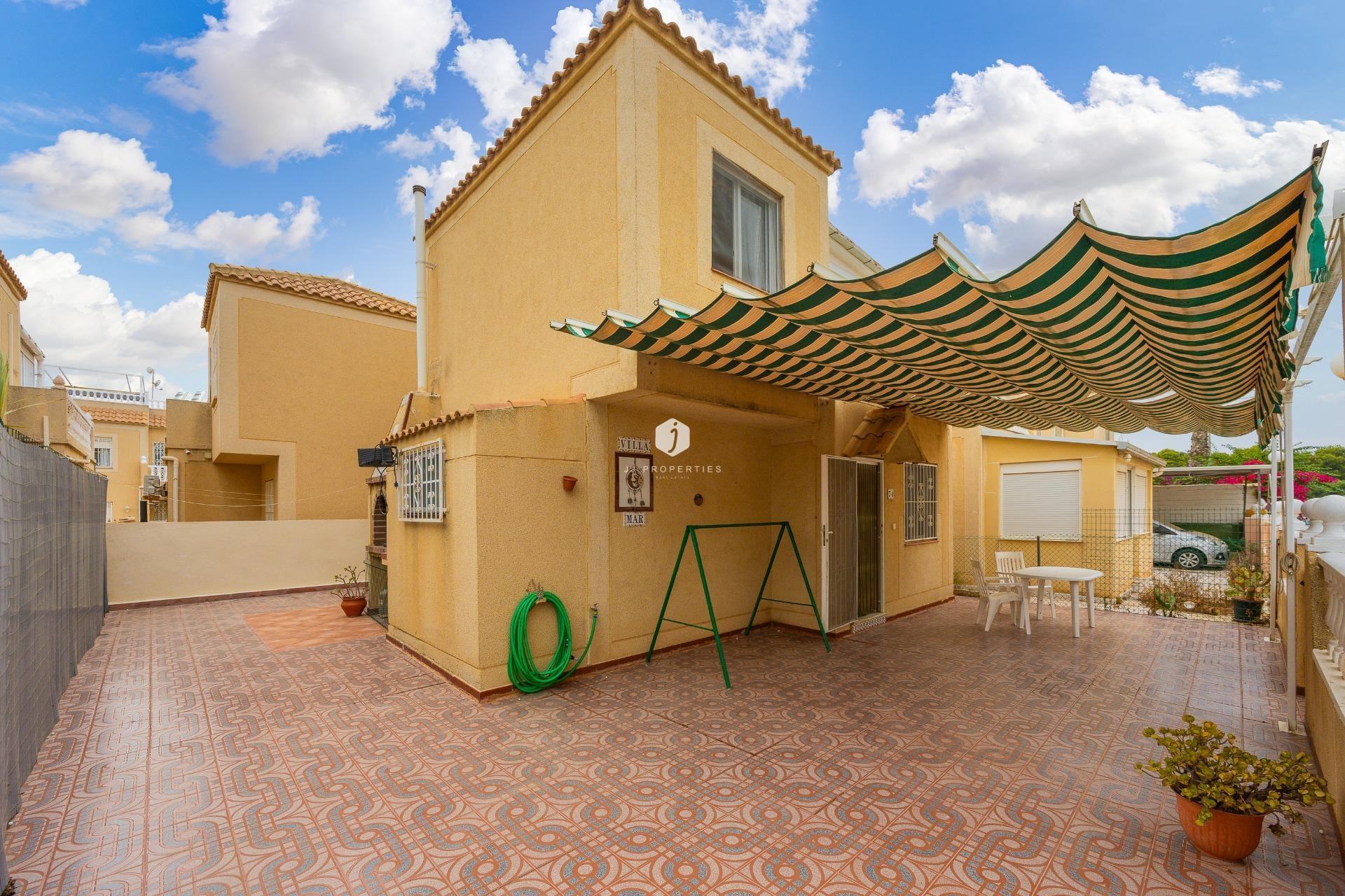 Tweedehands - Villa -
Torrevieja - El Limonar