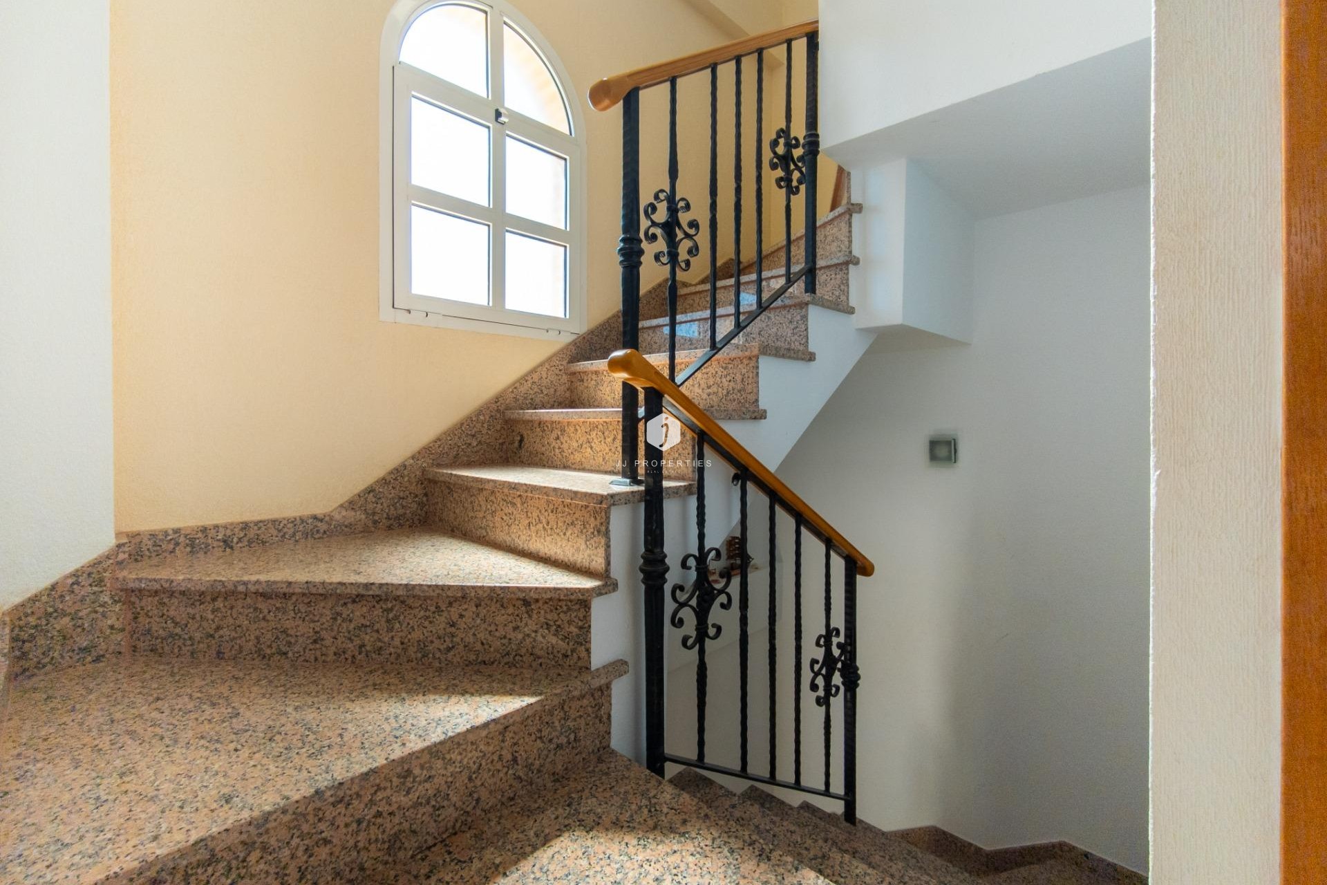 Tweedehands - Villa -
Torrevieja - La Mata