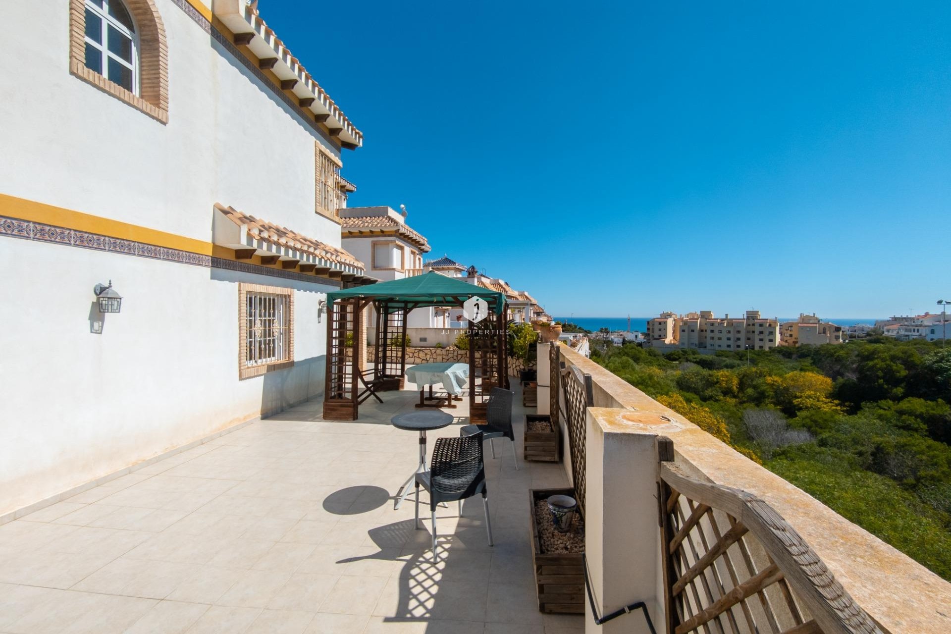 Tweedehands - Villa -
Torrevieja - La Mata