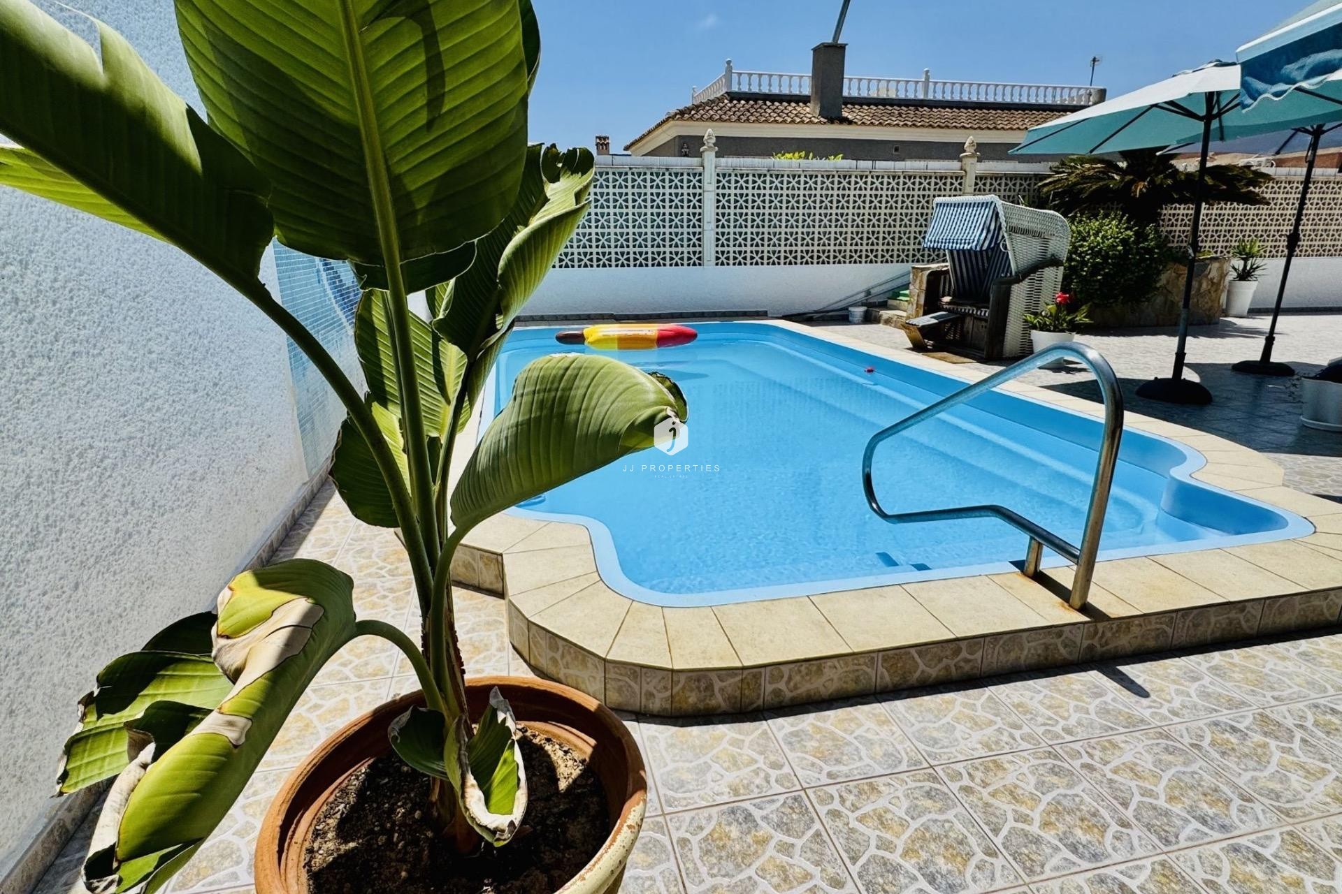 Tweedehands - Villa -
Torrevieja - La Siesta - El Salado - Torreta