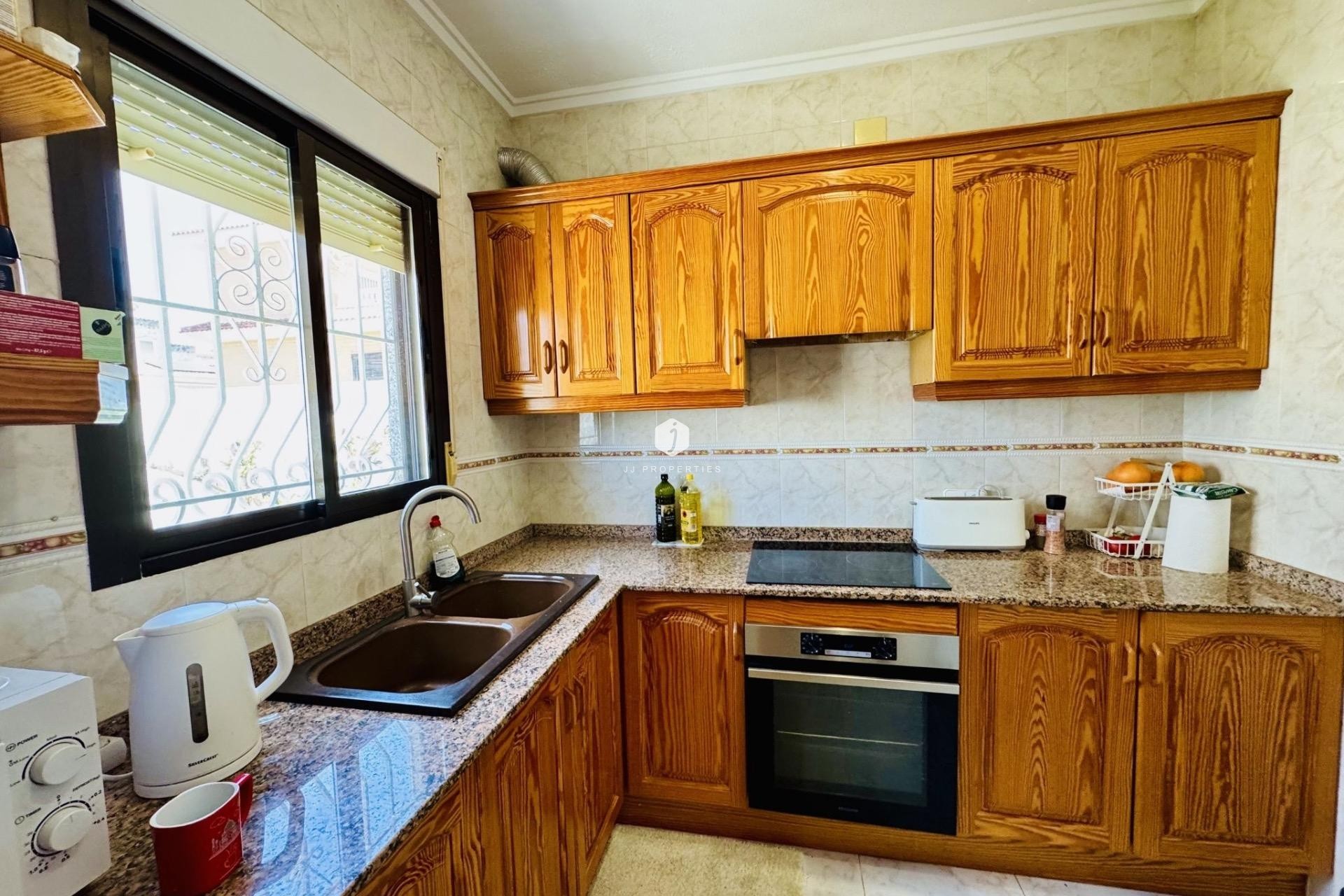 Tweedehands - Villa -
Torrevieja - La Siesta - El Salado - Torreta