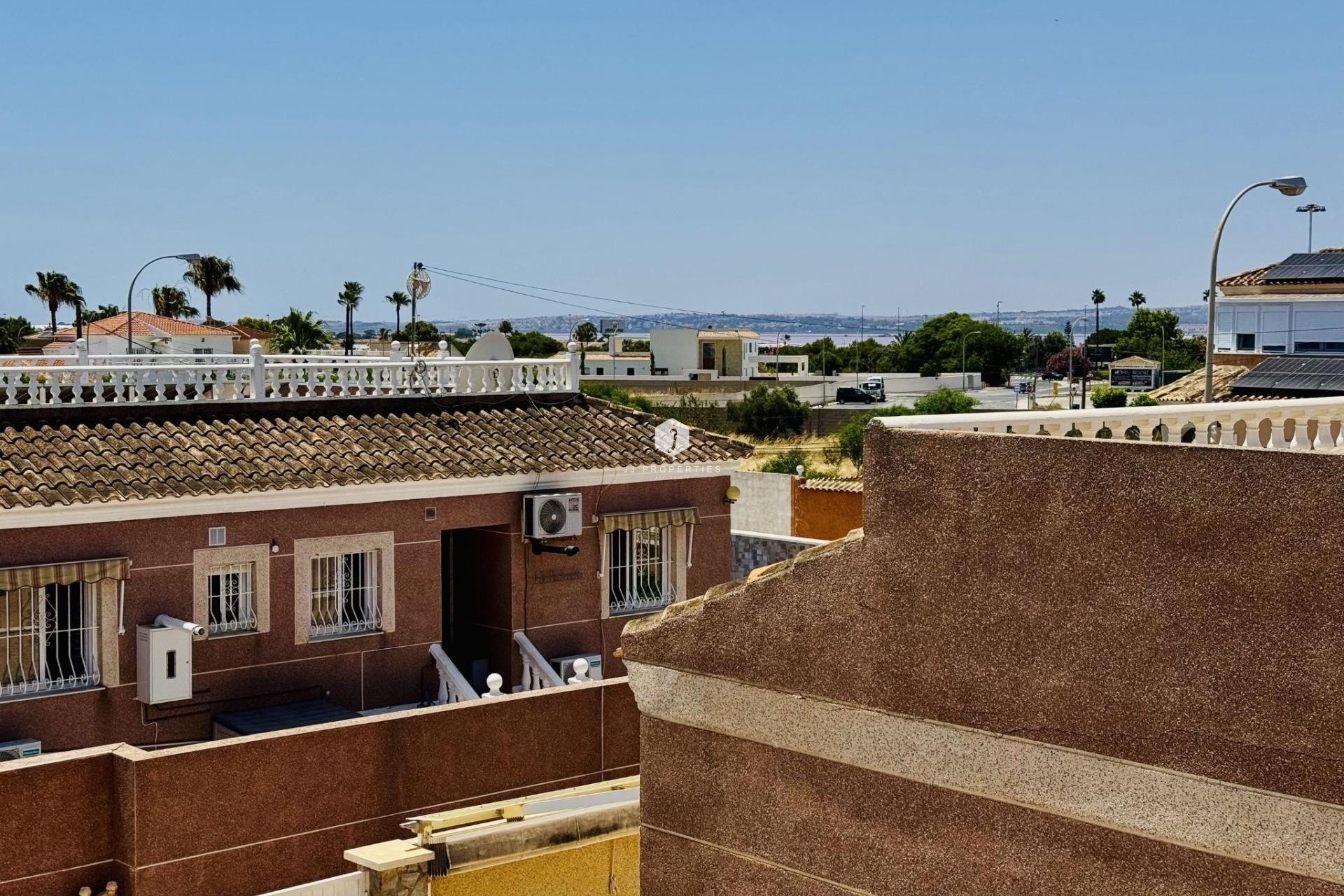 Tweedehands - Villa -
Torrevieja - La Siesta - El Salado - Torreta