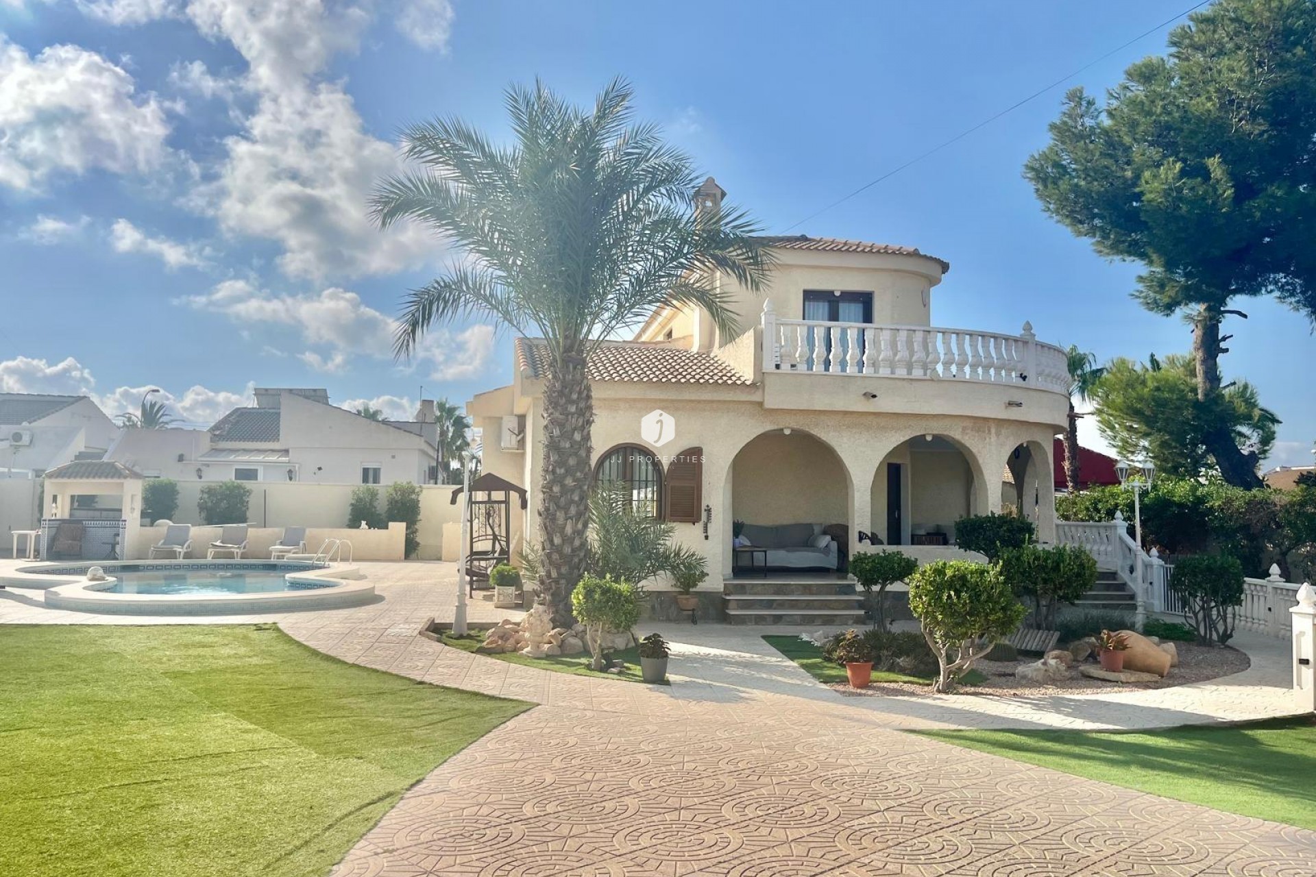 Tweedehands - Villa -
Torrevieja - San luis