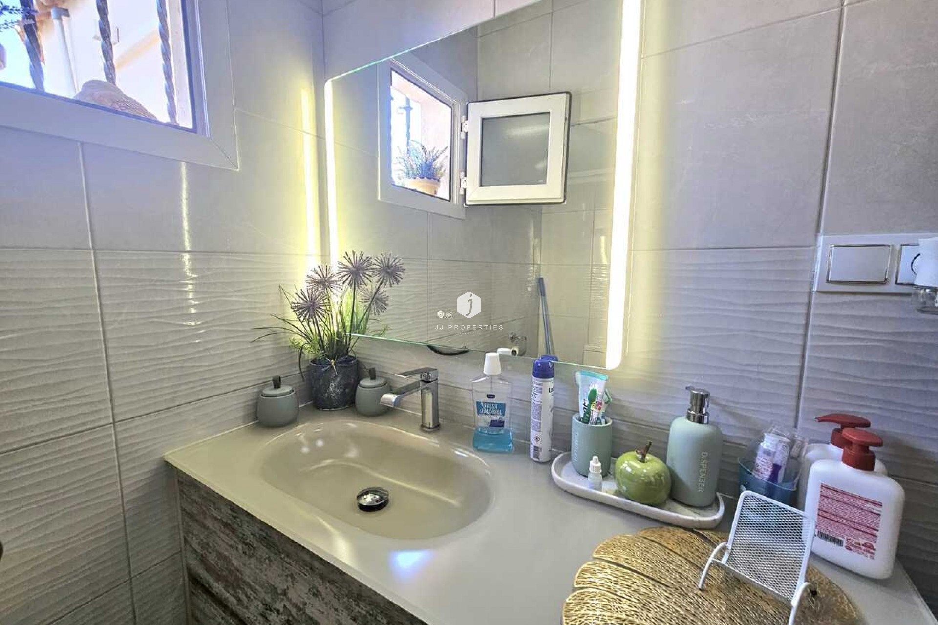 Tweedehands - Villa -
Torrevieja - Torre Del Moro