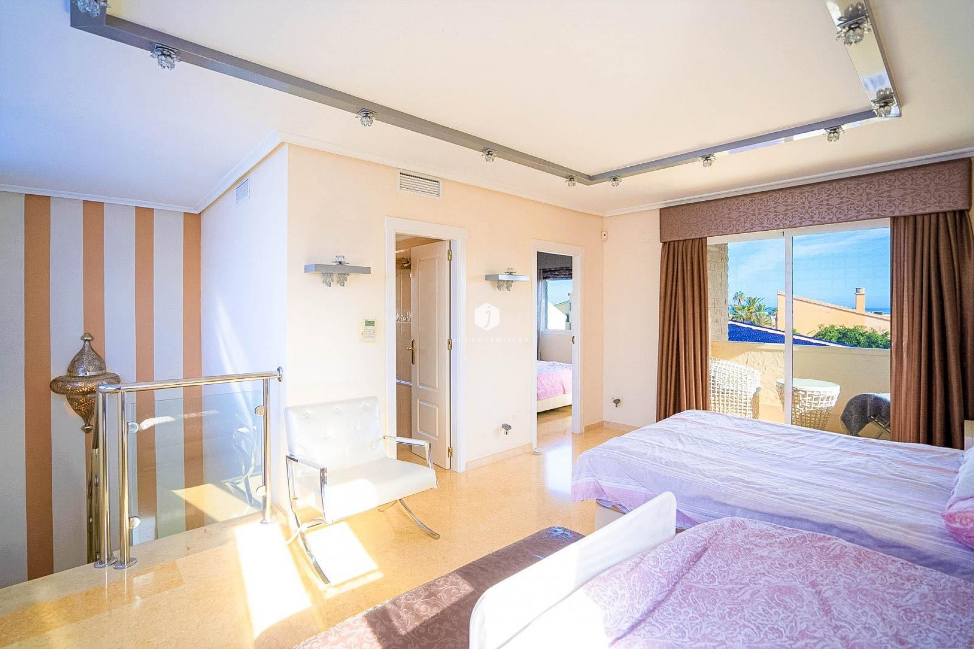 Tweedehands - Villa -
Torrevieja - Torre la mata