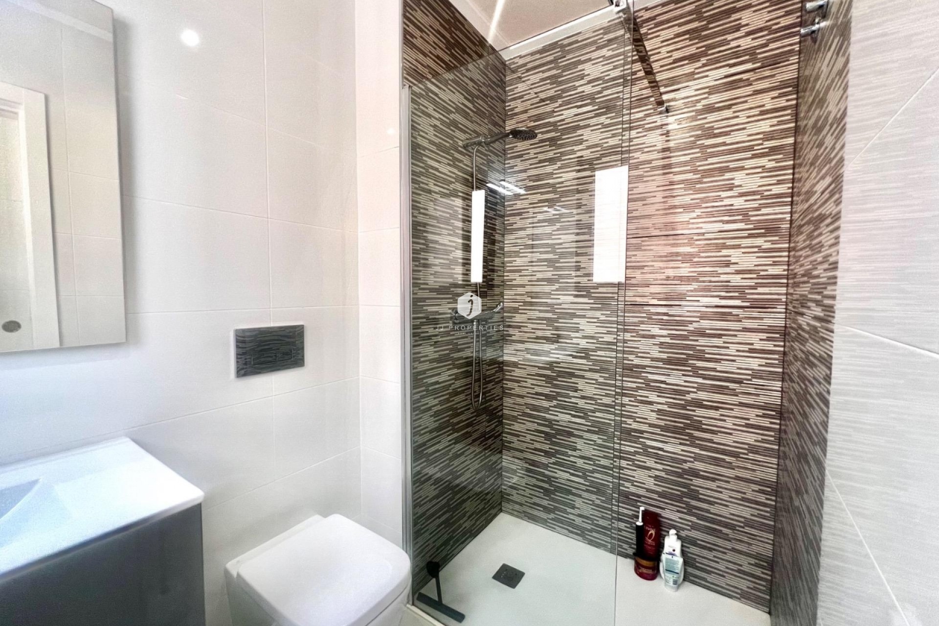 Tweedehands - Villa -
Torrevieja - Torretas