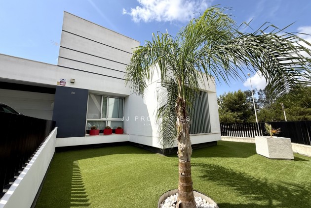 Villa - Aus zweiter Hand - Dolores -
                Costa Blanca