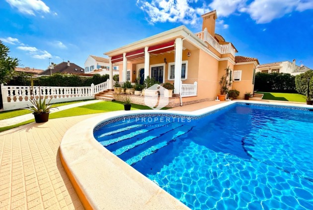 Villa - Aus zweiter Hand - La Mata -
                Costa Blanca