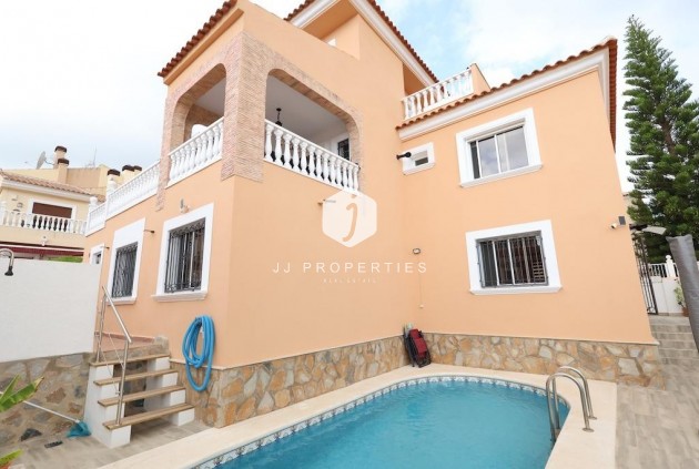 Villa - Aus zweiter Hand - San Miguel de Salinas -
                Inland