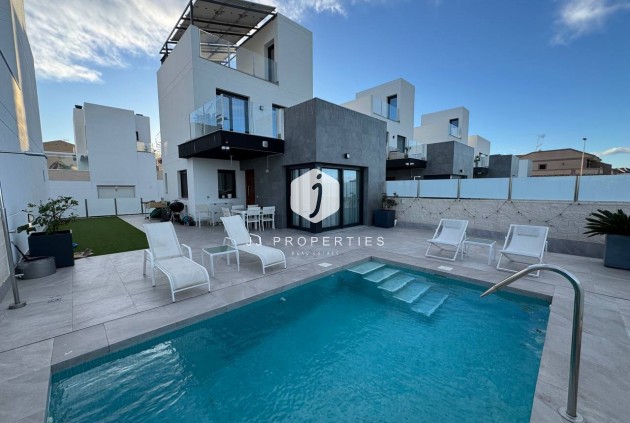 Villa - Aus zweiter Hand - Torrevieja -
                Costa Blanca