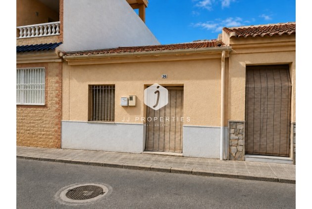 Villa - D'occasion - Benijofar -
                Costa Blanca