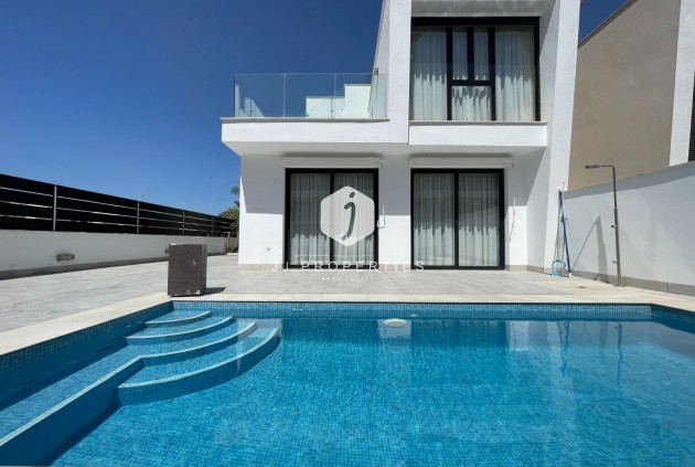 Villa - D'occasion - Benijofar -
                Costa Blanca