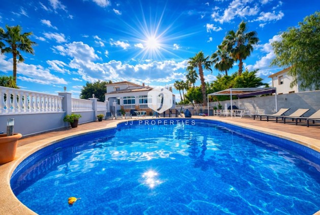 Villa - D'occasion - Catral -
                Costa Blanca