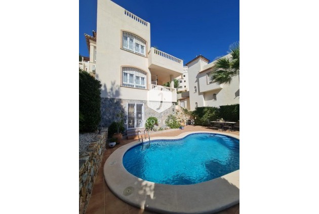 Villa - D'occasion -
            Orihuela Costa - C-71849