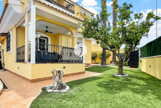 Villa - D'occasion - Orihuela Costa -
                Costa Blanca