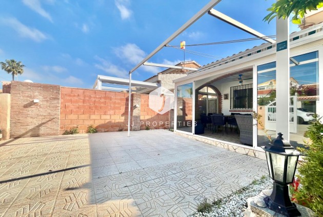 Villa - D'occasion - Orihuela Costa -
                Los Almendros-la Florida