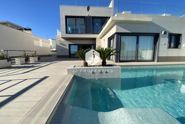 Villa - D'occasion - San Miguel de Salinas -
                Inland