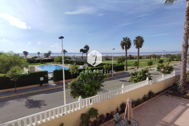 Villa - D'occasion - Torrevieja -
                Costa Blanca