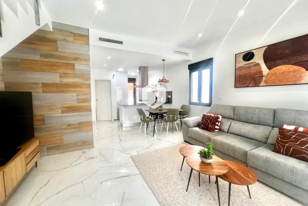 Villa - D'occasion - Torrevieja -
                La Siesta - El Salado - Torreta