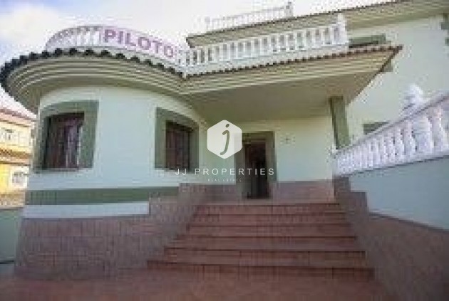 Villa - New Build - Torrevieja -
                Los altos