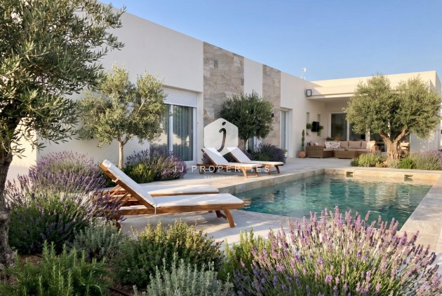 Villa - Nouvelle construction - Pinoso -
                Casas Pastor