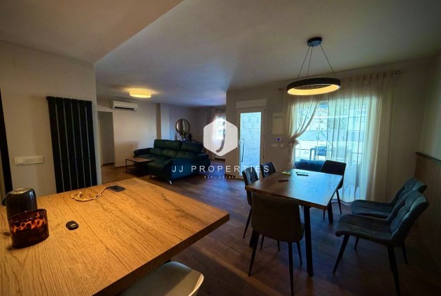 Villa - Resale - Los Balcones -
                Barrio Los Balcones - Los Altos del Edén