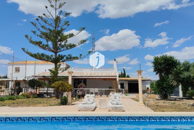 Villa - Resale - Los Montesinos -
                Costa Blanca