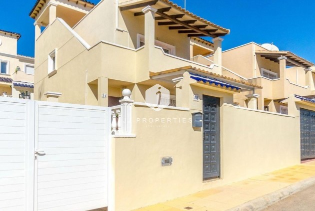 Villa - Resale - Orihuela Costa -
                Costa Blanca